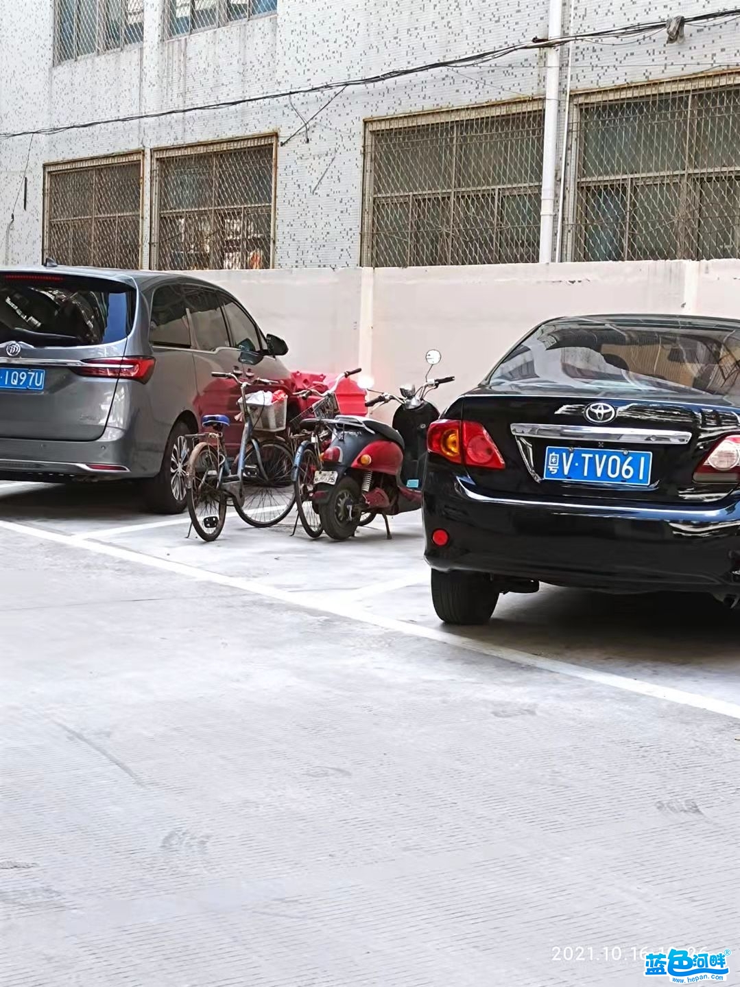 134750zxtbspg4dbx4bhgr.jpg