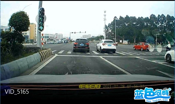 135901vqqf99fcyrcfpz9w.jpg
