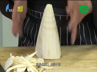 鲜香笋鸭煲