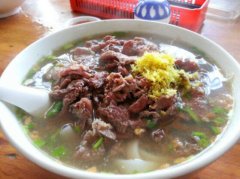 牛杂粿条