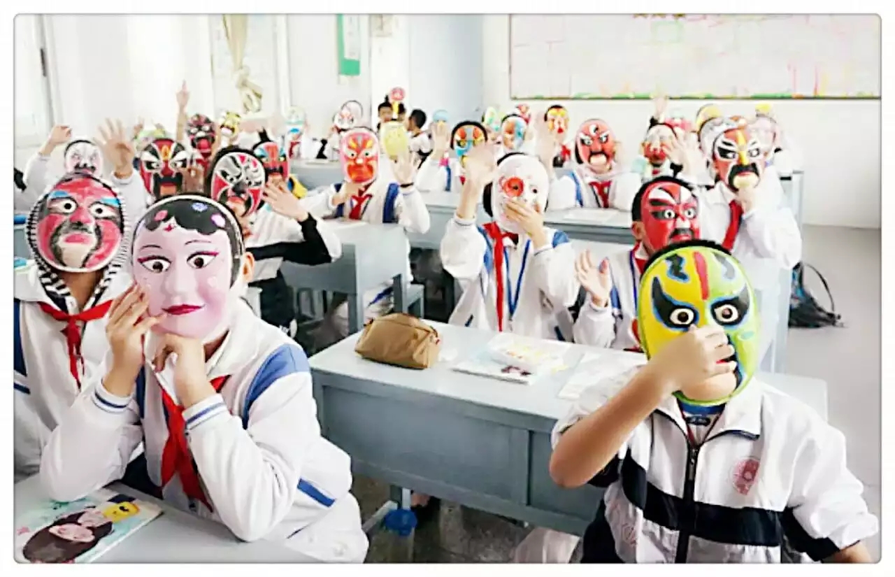 我市中小学重视素质教育，创新模式提高学生艺术修养