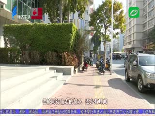 外卖小哥偷外卖 贼手竟伸向同行
