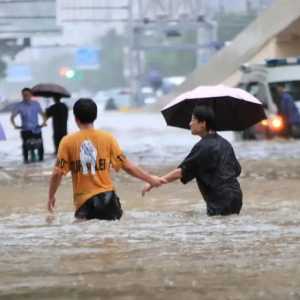【科普】近期极端天气频发  学点自救技能  遭遇险情保平安
