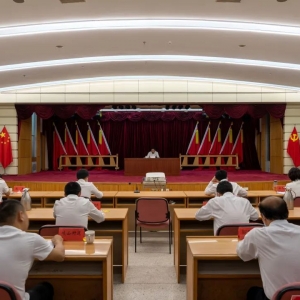 金平区召开疫情防控和安全生产工作会议