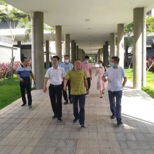 省检查组到我区开展2021年秋季学期开学学校疫情防控工作专项督导检...