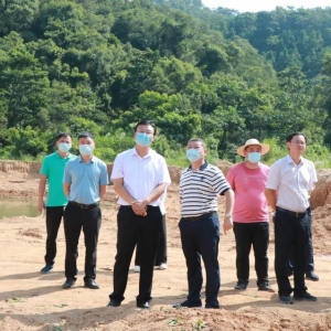 许广圻督导中央环保督察信访件整改落实和巩固国家卫生城市工作