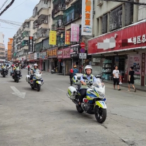 纵深推进八大专项行动 | 潮南交警开展交通秩序大整治