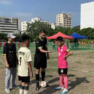 快乐足球绽放激情,努力拼搏追逐梦想 ——2021年澄海区小学生足球赛暨校园足球特色学校足球赛圆满落幕