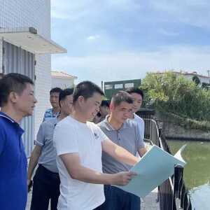守护绿水青山 共建大美龙湖——龙湖区政府主要领导督导水环境整治工作