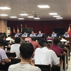 汕头交警召开完善施工道路电子监控设备约谈会