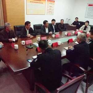 区人大常委会到龙湖公安分局调研新一年人大监督工作