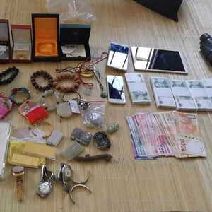 【政法动态】龙湖警方成功侦破入室盗窃30多万元财物案