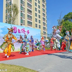 多图丨团聚侨乡 共述濠江故事!珠浦种子会古村徒步游走进侨村东湖
