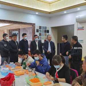 市民政局、市残联有关领导赴龙湖区开展残疾人工作专项调研