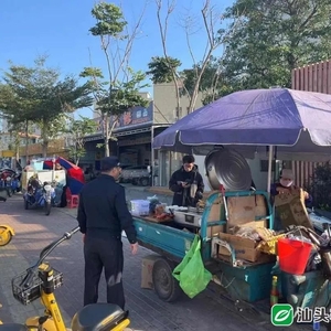 全力打造温馨喜庆节日氛围!汕头“城管人”书写春节最美“敬业福”