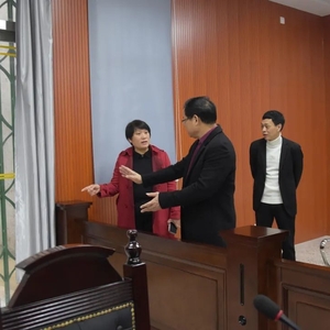 潮南法院党组书记、院长林东升节后走访慰问基层人民法庭干警