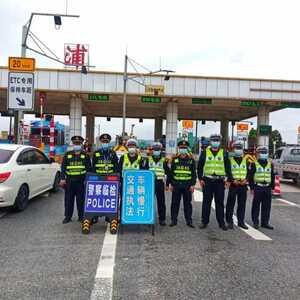“铁拳3号”再出重拳!高速交警开展超限超载专项整治行动