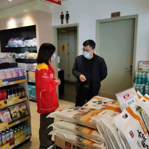 镜头|疫情攻坚,龙湖区纪检监察干部在防控一线
