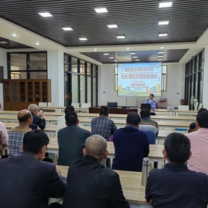把好校车安全关!潮阳交警开展校车司机安全宣传教育