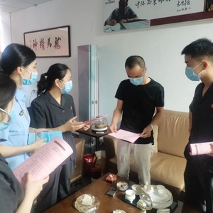 龙湖法院联合市监局高新分局开展知识产权保护宣传活动