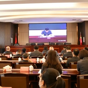 濠江法院全体干警参加全市法院“深刻领悟'两个确立'决定性意义 坚决做到'两个维护'”主题教育政治轮训