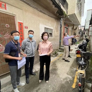 龙湖区残联开展农村困难残疾人危旧房改建工作调研——区残联开展关爱困难残疾人活动系列