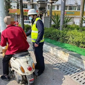 严查严处!汕头交警重拳整治“摩电”交通违法......