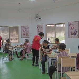 开办“幸福食堂” 为特殊老人免费提供午餐