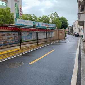 网友:这里有摊贩占道摆卖,还留下一堆垃圾…文明濠江红黑榜第31期→