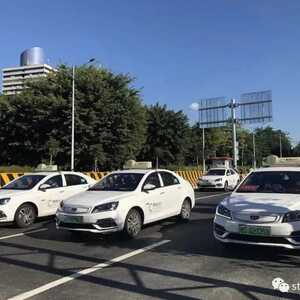 隧道通车  记者5分钟体验穿海之旅