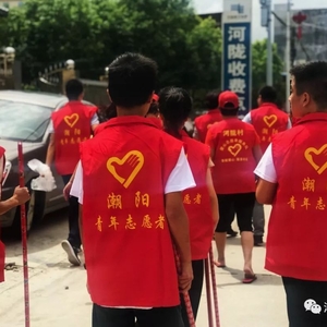 潮阳青年向垃圾宣战的样子真帅!