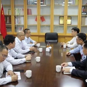 新成立的广东澄海农商行班子成员一行到汕头市金融工作局交流工作