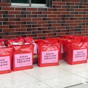 周末,潮阳青年践行雷锋精神不停歇!
