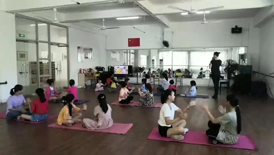 南澳县青少年宫第一期兴趣班顺利开课