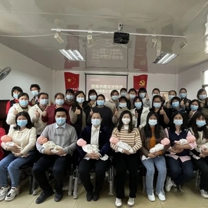 潮南巾帼家政培训移动课堂走进雷岭镇
