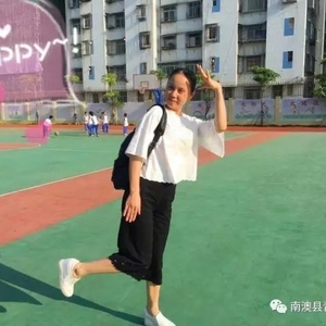南澳县青少年宫教师风采篇 - 少儿形体舞班余海媛老师