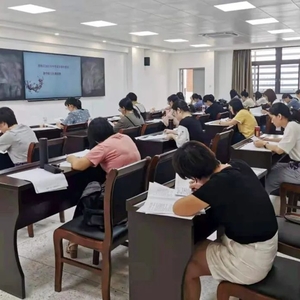 研磨出真知  同台展风采——区教师发展中心举办2021年高中语文青年教师教学能力比赛