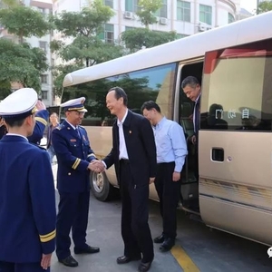 揭阳市委书记李水华、市长叶牛平亲切看望慰问揭阳消防指战员