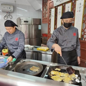 美食街探店 | 蚝烙飘香鲍鱼鲜  非遗美食有特色