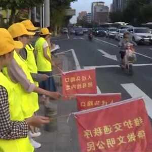 澄海区创文志愿者助力创文 为文明澄海加温