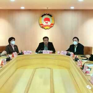 区政协召开迎春座谈会