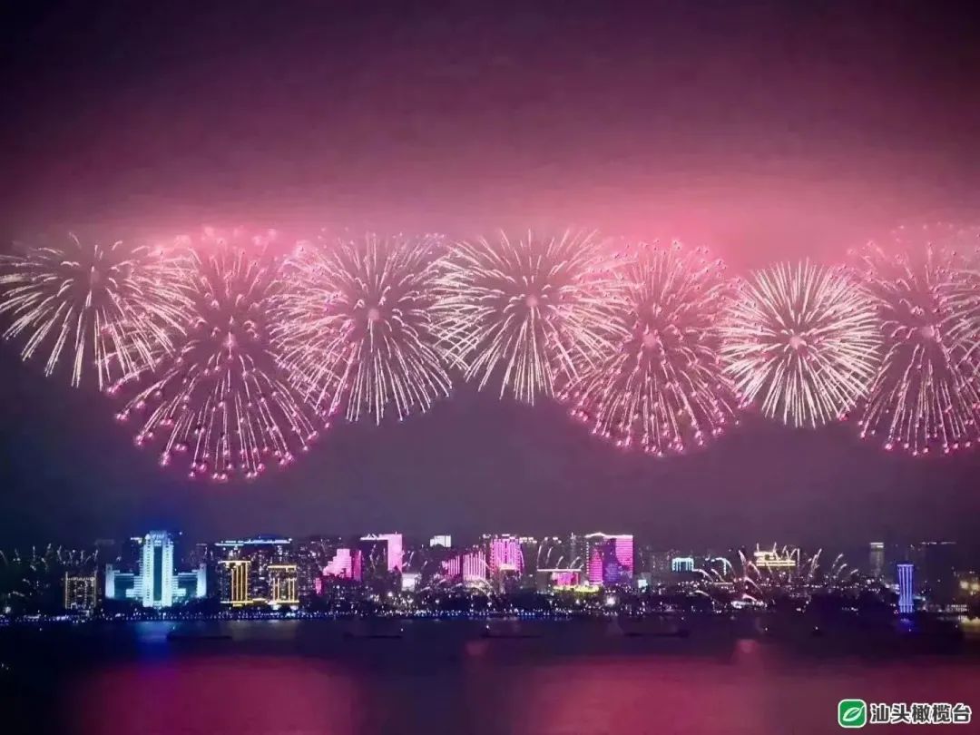 汕头烟花冲上热搜!汕头市2023年迎春大型焰火晚会盛大举行!