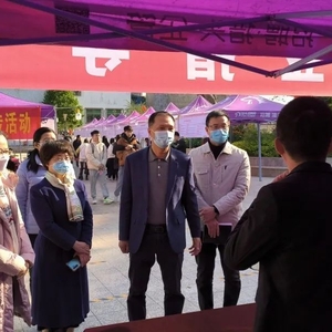 濠江区南粤春暖招聘会暨就业援助和职业指导现场服务活动