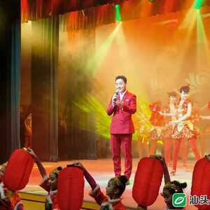 喜庆元宵佳节,省文联文艺志愿者走进汕头新春惠民展演活动在龙湖区翰苑举行