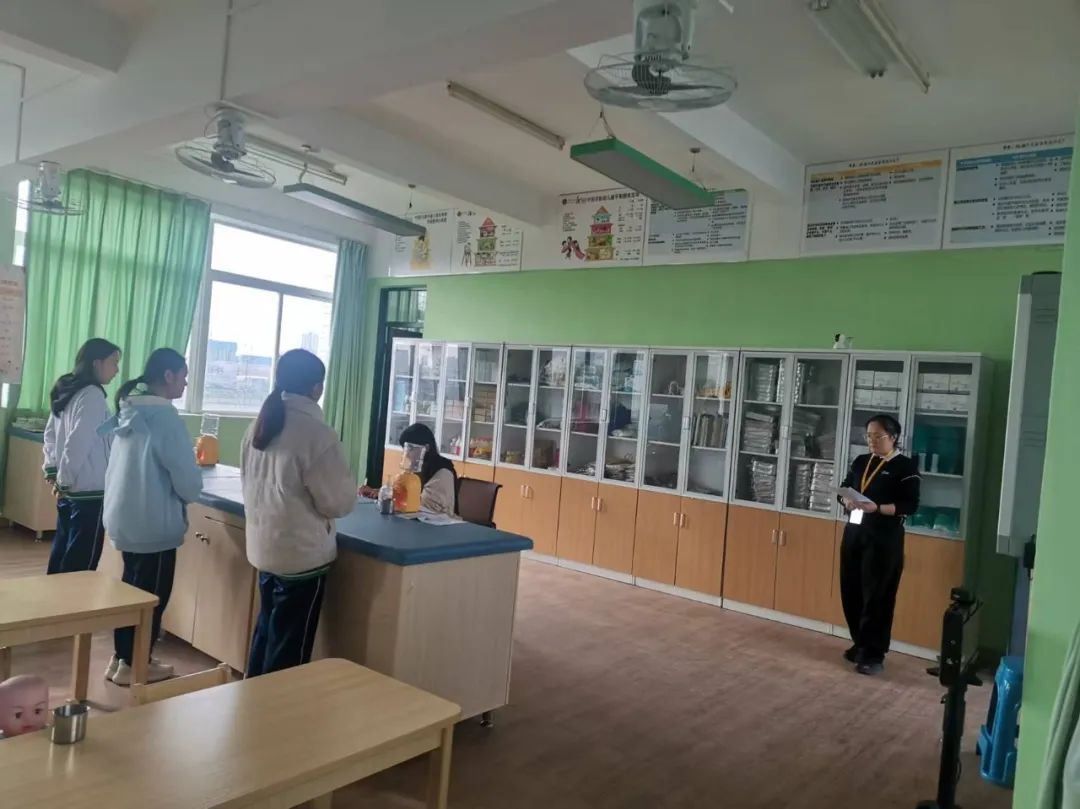 澄海职教中心开展保育师职业技能等级鉴定考试