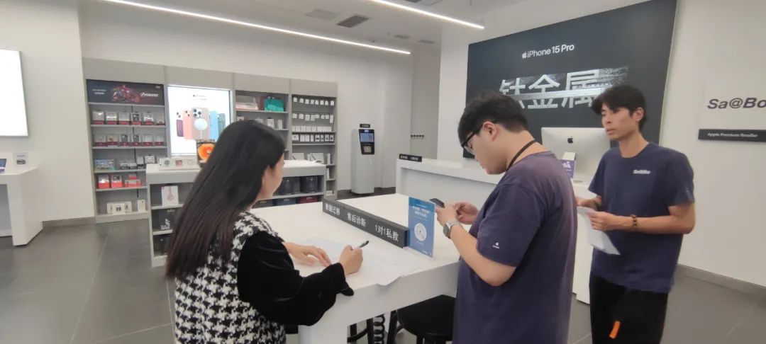 金平区深入开展社保政策宣传进企业活动